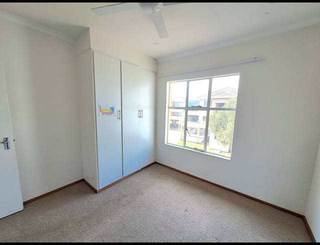 3 BEDROOM FLAT TO LET IN THREE RIVERS PROPER